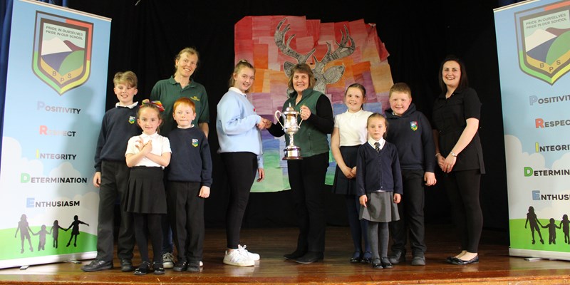 Bannockburn Primary School Scoops Trophy
