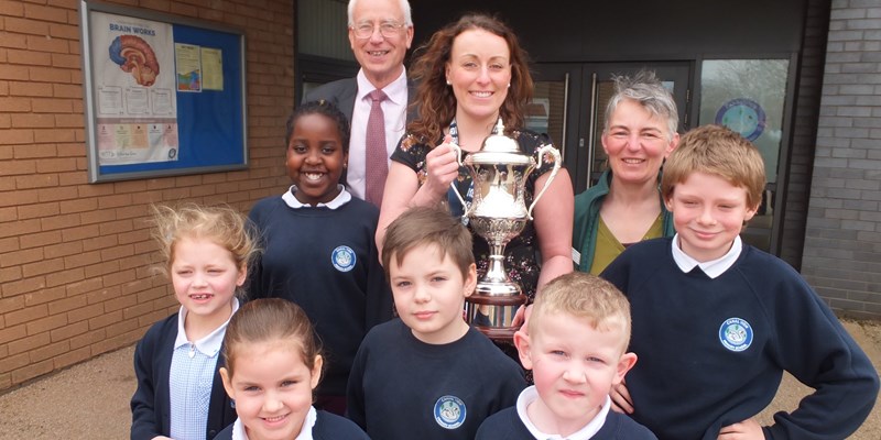 RHET’s Charles Brown Trophy Awarded to Edinburgh School